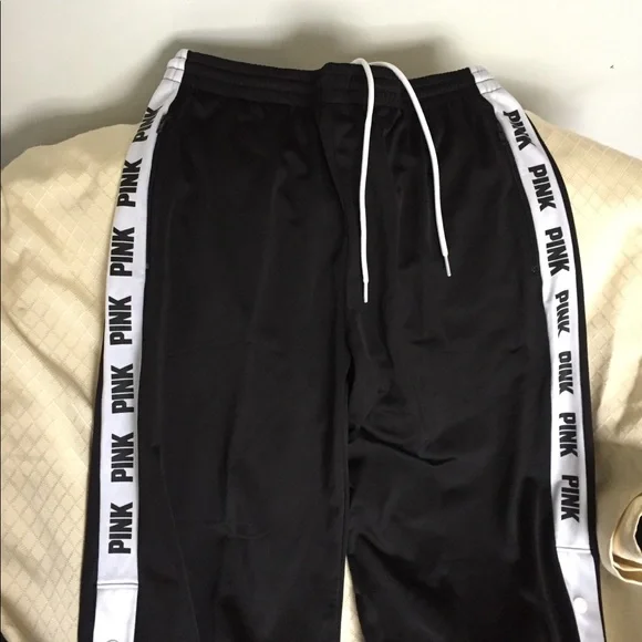 New VSPink Track Pants - Picture 2 of 3